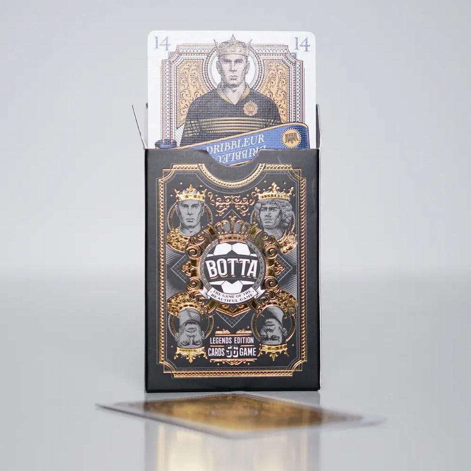 BOTTA – Jeu de cartes de football hybride ⚽ (Cartes + Application Mobile) | 2 - 4 Joueurs | Parties rapides et fun ! - BOTTA